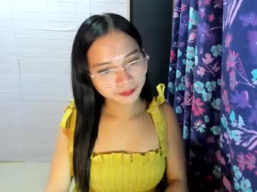 Sweetcummer27 May 22, 2025 Chaturbate stream image