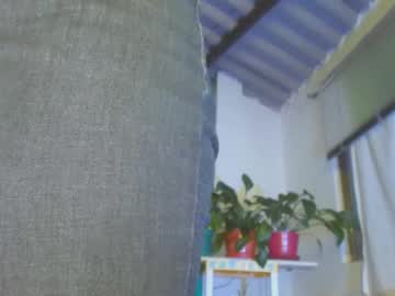 Luzzy_Cam May 22, 2025 Chaturbate stream image