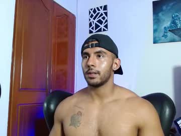 Romanpearce_ stream photo from May 22, 2025