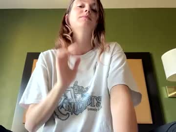 Hellokitten123 May 23, 2025 Chaturbate stream image