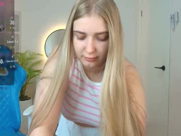 Do_U_Want_Alice stream photo from May 23, 2025