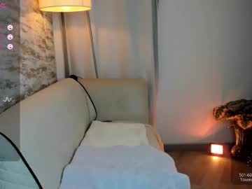Emaluna_ May 23, 2025 Chaturbate stream image