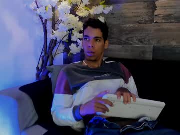Jadenbrooks May 23, 2025 Chaturbate stream image
