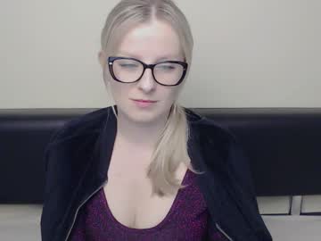 Vanillaex_ May 23, 2025 Chaturbate stream image