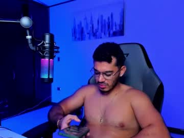 Bruno_Diaz31 May 23, 2025 Chaturbate stream image