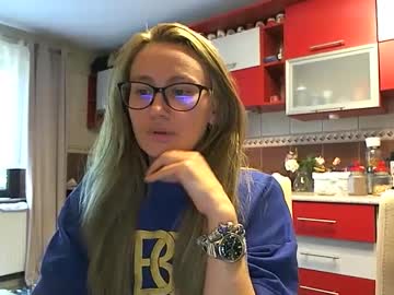 Melly_Rosey May 23, 2025 Chaturbate stream image