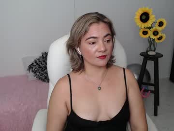 Lilly_Milf May 23, 2025 Chaturbate stream image
