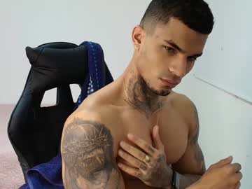 Juan_Gomez_1 May 23, 2025 Chaturbate stream image