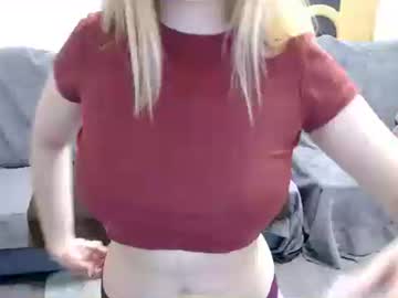 Dianasmiey7 May 23, 2025 Chaturbate stream image