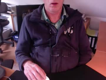 Amor2200 May 23, 2025 Chaturbate stream image