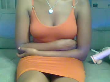 Prettyqueen254 May 24, 2025 Chaturbate stream image