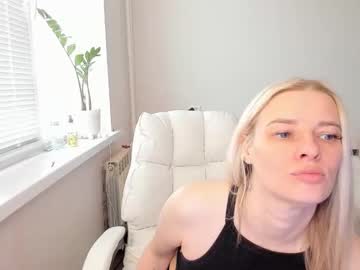 Paris_Hilt_On May 24, 2025 Chaturbate stream image