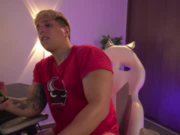 Appolo_Allen May 24, 2025 Chaturbate stream image