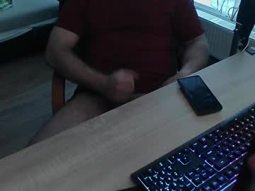 1averagewhitecock1 May 24, 2025 Chaturbate stream image