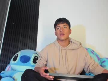 Bryan_Ross May 24, 2025 Chaturbate stream image