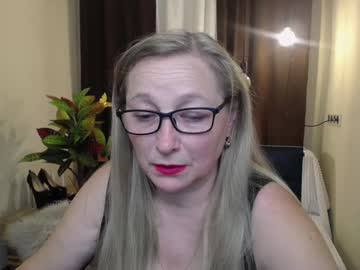 Avrorarosiye May 24, 2025 Chaturbate stream image