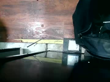 Mfmloverinaust May 24, 2025 Chaturbate stream image