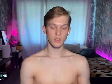 Skies_Shine May 24, 2025 Chaturbate stream image