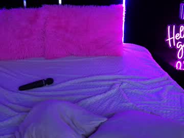 Gracehotdavies May 24, 2025 Chaturbate stream image
