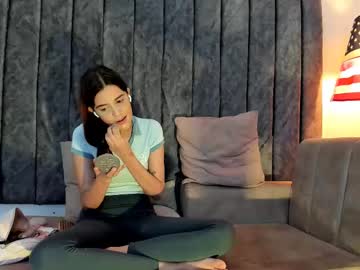 Nicole_And_Thiago May 24, 2025 Chaturbate stream image