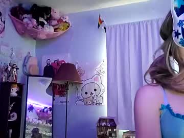 Bimbobunn13 May 24, 2025 Chaturbate stream image