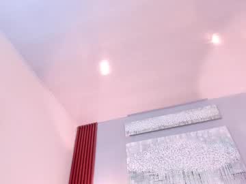 Rose_Crimson May 25, 2025 Chaturbate stream image