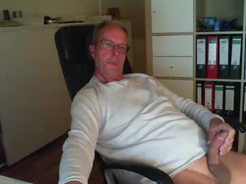 Lefti27 May 25, 2025 Chaturbate stream image
