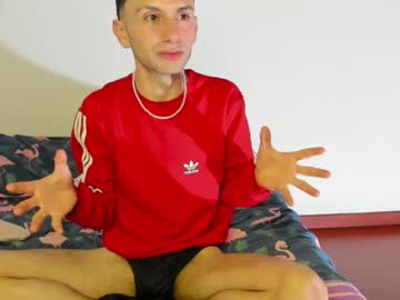 Santi_Mateo May 25, 2025 Chaturbate stream image