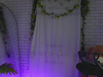 Alexiis_29 May 25, 2025 Chaturbate stream image