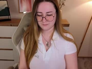 Kriskinks May 25, 2025 Chaturbate stream image
