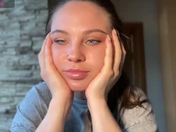 Evahazardd May 25, 2025 Chaturbate stream image