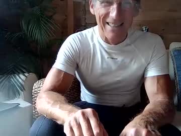 Kimonoblues stream photo from May 25, 2025