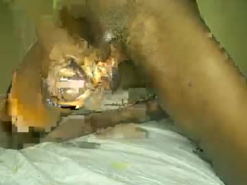 Sluttybandsexyi6 May 25, 2025 Chaturbate stream image