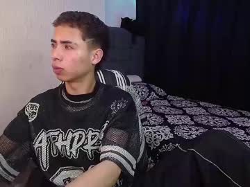 Hellcat_69 May 25, 2025 Chaturbate stream image