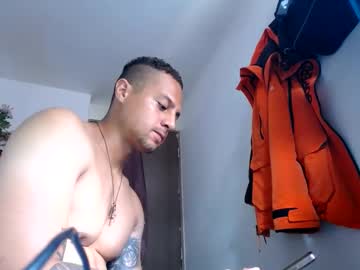 Aron_12345 May 25, 2025 Chaturbate stream image
