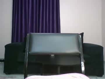 Caramel_Kitty1 May 25, 2025 Chaturbate stream image