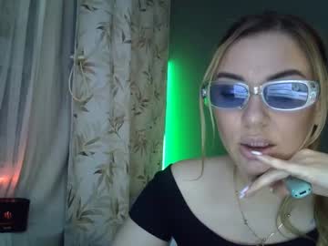 Demiixmoore May 25, 2025 Chaturbate stream image