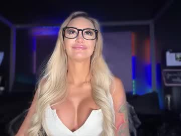 Haliaxhill May 25, 2025 Chaturbate stream image