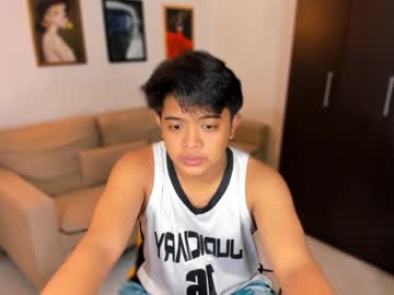 Kyll_Collins May 25, 2025 Chaturbate stream image