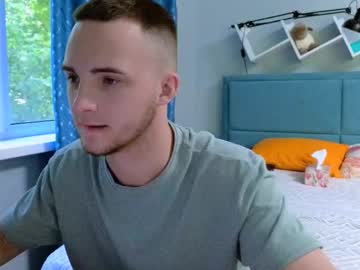 Golden_Boyyy21 May 26, 2025 Chaturbate stream image