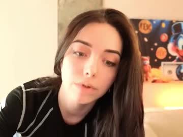 Mcflurry18 May 26, 2025 Chaturbate stream image