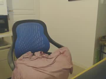 Tounu45 May 26, 2025 Chaturbate stream image