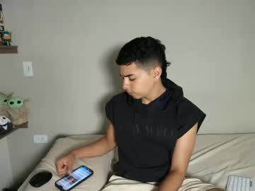 Andres_Levinee May 26, 2025 Chaturbate stream image
