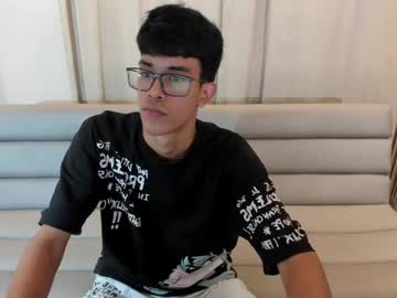 Jakelux_Long May 27, 2025 Chaturbate stream image