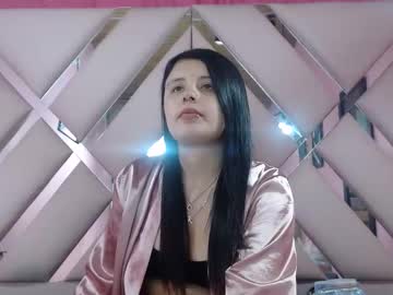 Nathaly_Low May 27, 2025 Chaturbate stream image