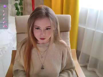 Charming_Lilly May 27, 2025 Chaturbate stream image