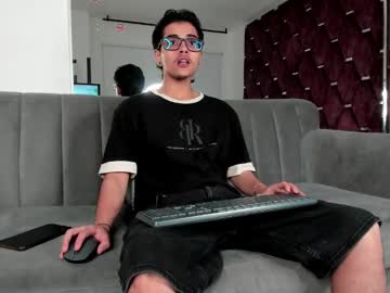 Cristian_Suarez_ May 27, 2025 Chaturbate stream image