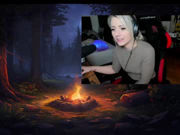 Kimilee22 May 27, 2025 Chaturbate stream image