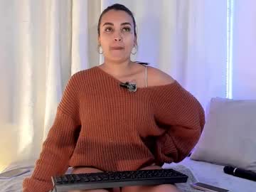 Aisha_Es May 27, 2025 Chaturbate stream image