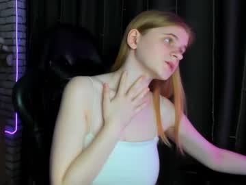 Alya_Vizz May 28, 2025 Chaturbate stream image